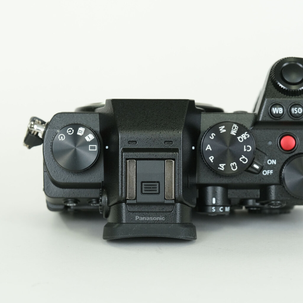 Panasonic LUMIX DC-S5