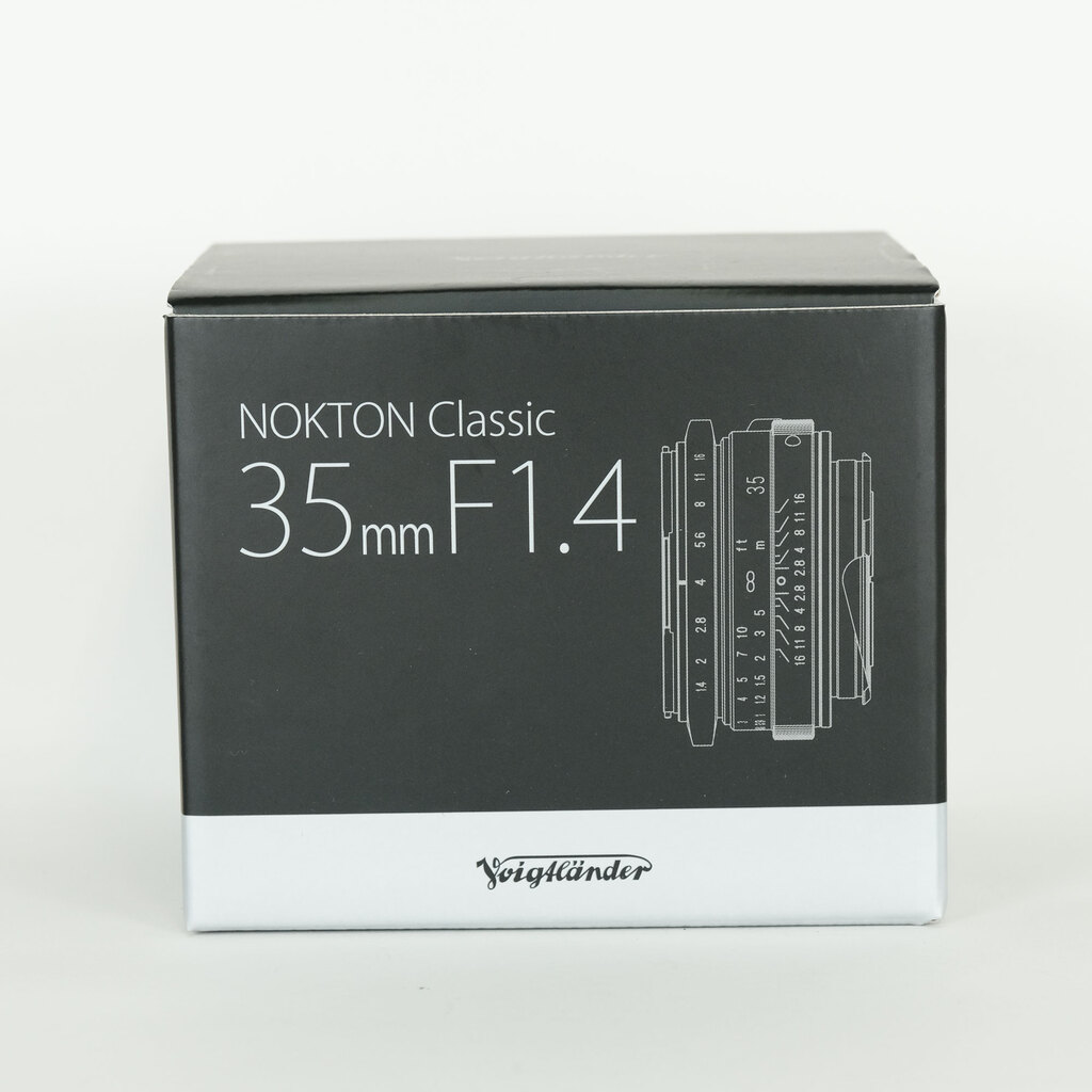 Voigtlander NOKTON Classic 35mm F1.4 II SC VM [ライカM用]