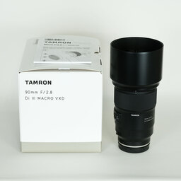 TAMRON 90mm F/2.8 Di III MACRO VXD [ソニーE用]