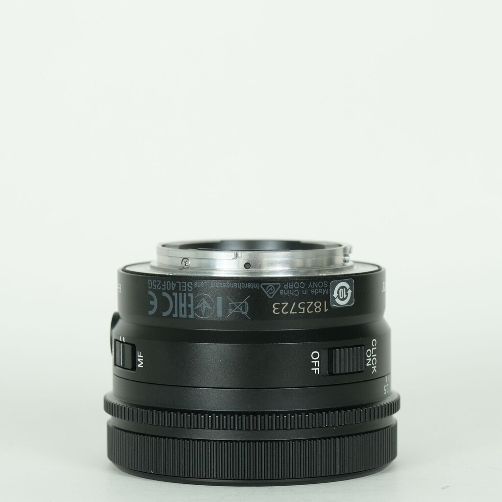 SONY FE 40mm F2.5 G SEL40F25Gの出品 | ONE SCENE（ワンシーン）