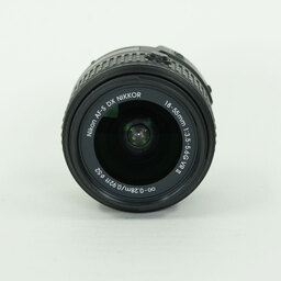 Nikon AF-S DX NIKKOR 18-55mm f3.5-5.6G VR II
