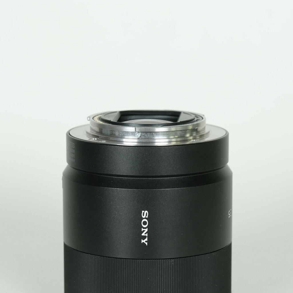 SONY Sonnar T* FE 55mm F1.8 ZA SEL55F18Z SONY Sonnar T* FE 55mm F1.8 ZA SEL55F18Z