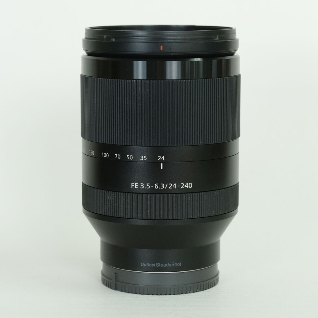 SONY FE 24-240mm F3.5-6.3 OSS SEL24240