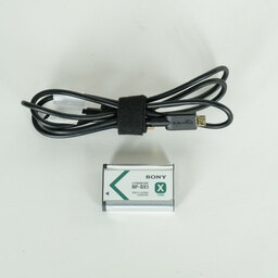 SONY Cyber-shot DSC-RX100M4