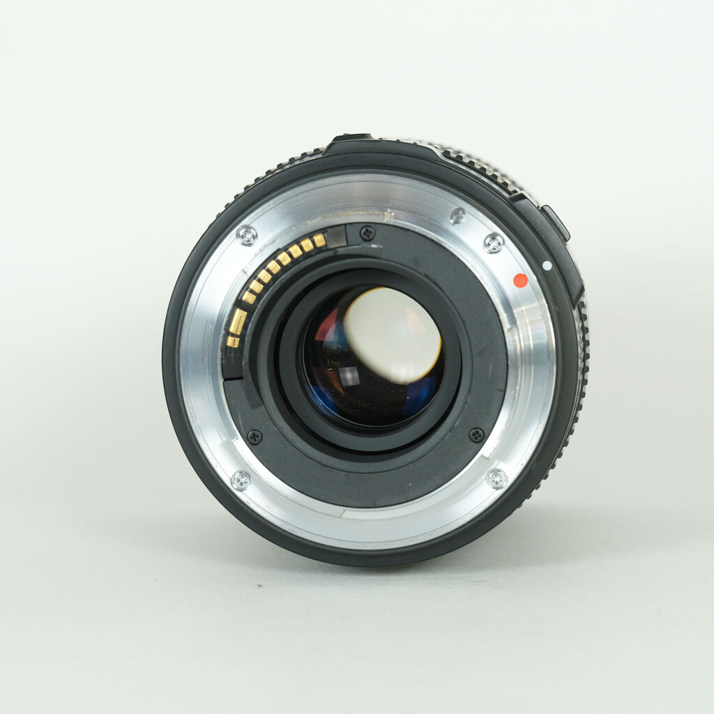 SIGMA 8-16mm F4.5-5.6DC HSM (キヤノンEF用)