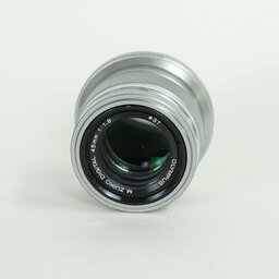 OLYMPUS M.ZUIKO DIGITAL 45mm F1.8