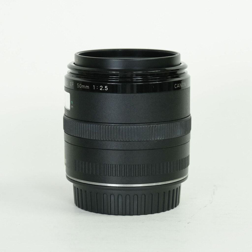 Canon EF50mm F2.5 コンパクトマクロ
