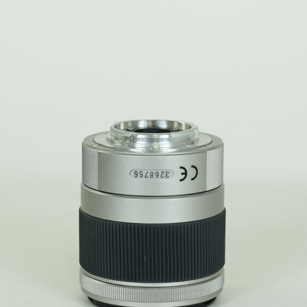 PENTAX 06 TELEPHOTO ZOOM シルバー