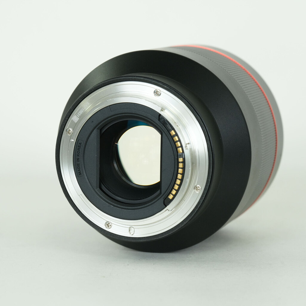 SAMYANG AF 85mm F1.4 RF （キヤノンRF用）