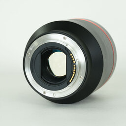 SAMYANG AF 85mm F1.4 RF （キヤノンRF用）