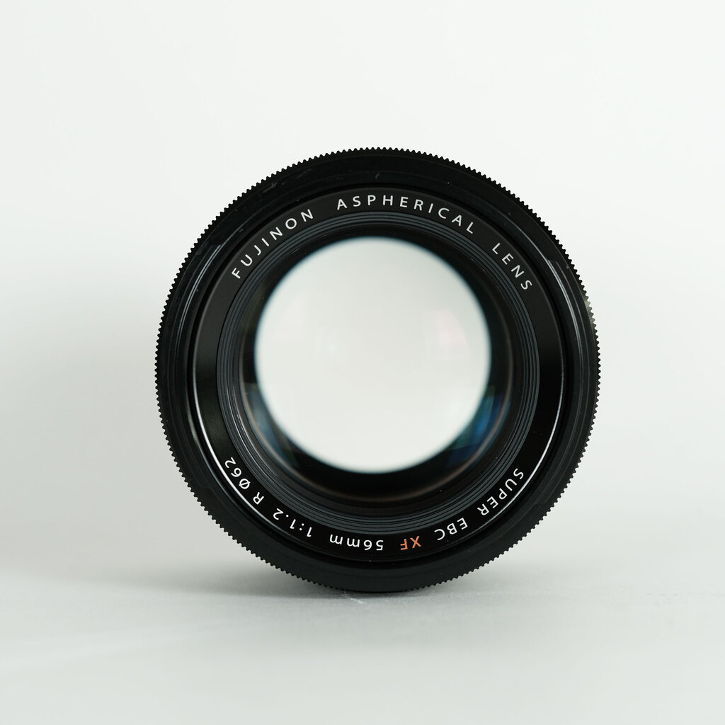 FUJIFILM XF56mmF1.2 R