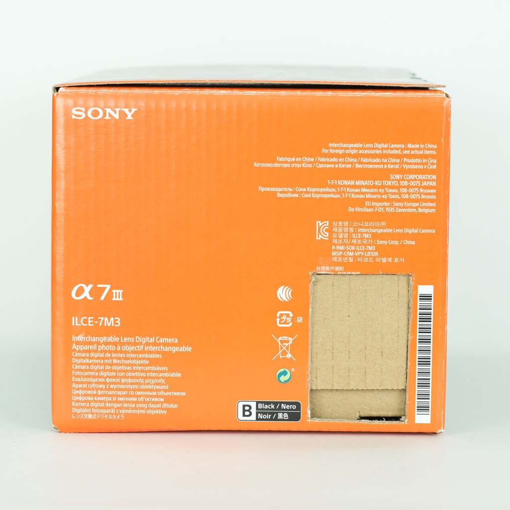 SONY α7 III(ILCE-7M3) SONY α7 III(ILCE-7M3)