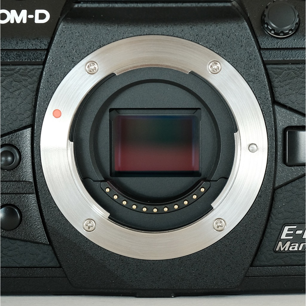 OLYMPUS OM-D E-M1 Mark III