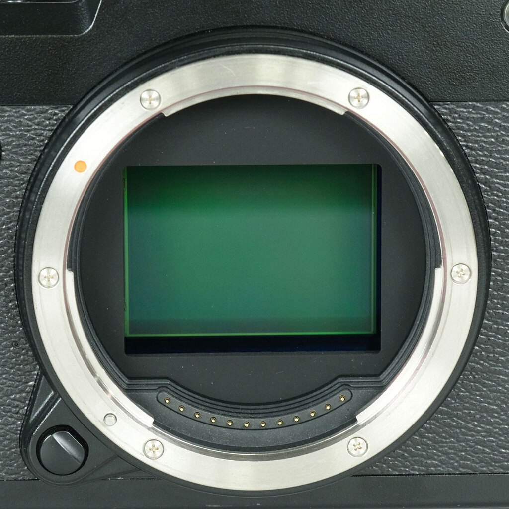 FUJIFILM GFX 50R FUJIFILM GFX 50R