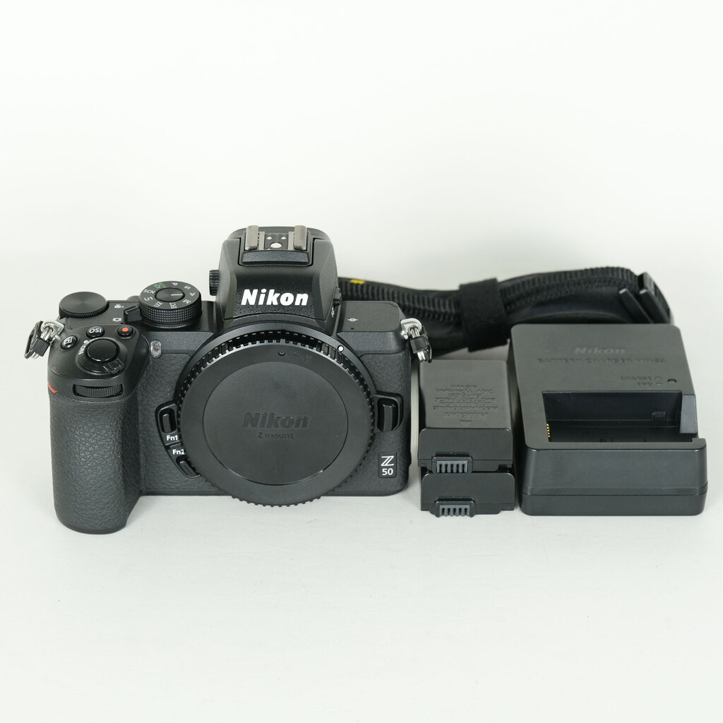 Nikon Z50 [�{�f�B]