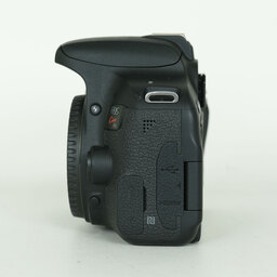 Canon EOS Kiss X9i