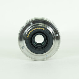 OLYMPUS M.ZUIKO DIGITAL 17mm F2.8 シルバー