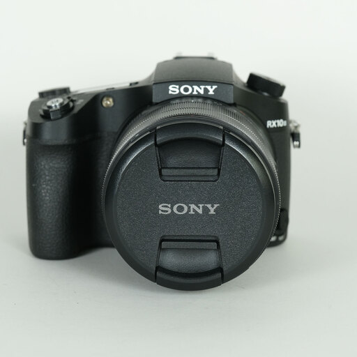 SONY Cyber-shot DSC-RX10M3