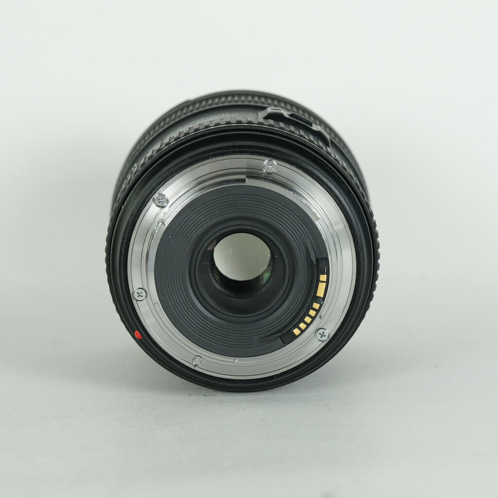 Canon EF24-70mm F4L IS USMの出品 | ONE SCENE（ワンシーン）