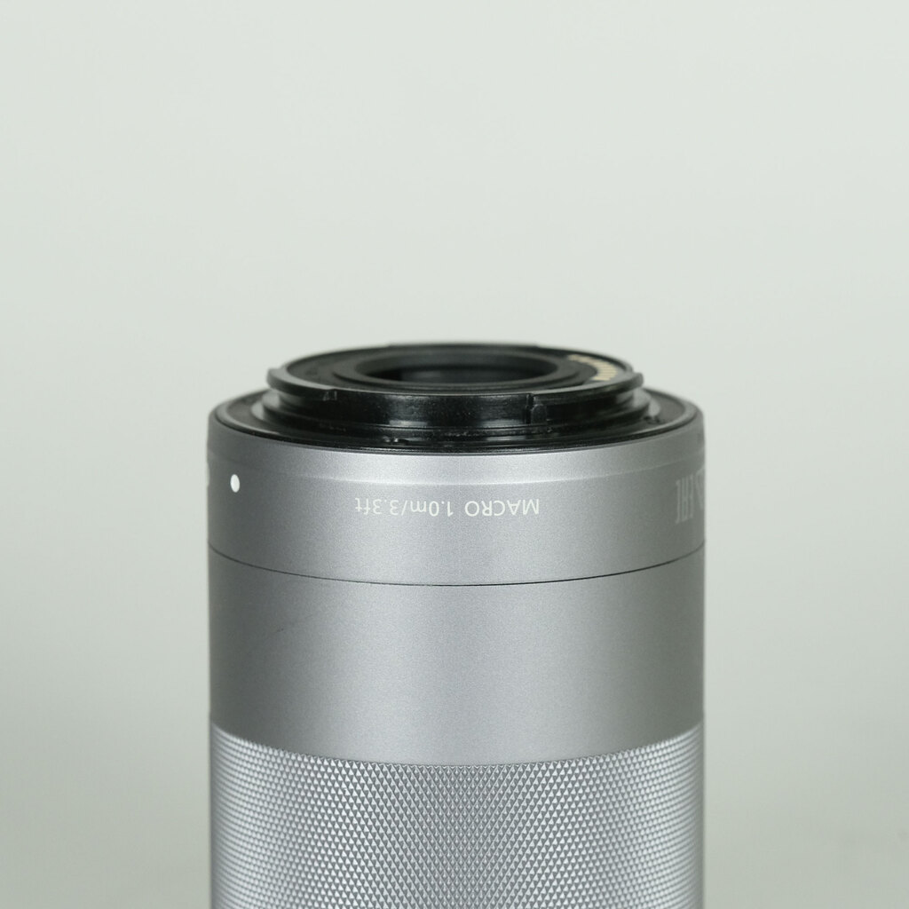 Canon EF-M55-200mm F4.5-6.3 IS STM シルバー