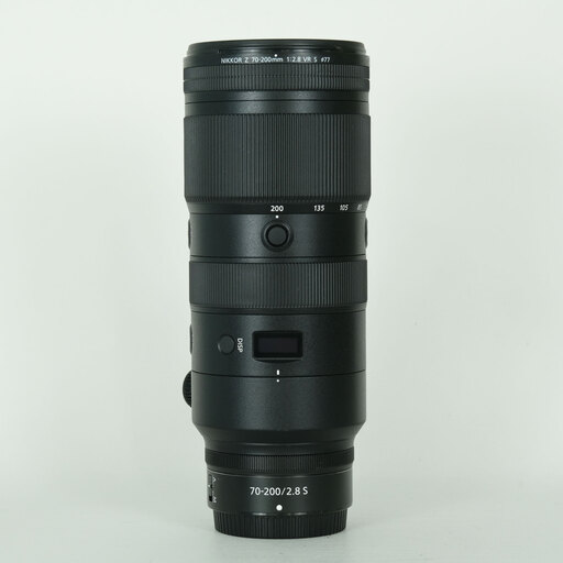Nikon NIKKOR Z 70-200mm f/2.8 VR Sを徹底解説。愛用者のレビュー