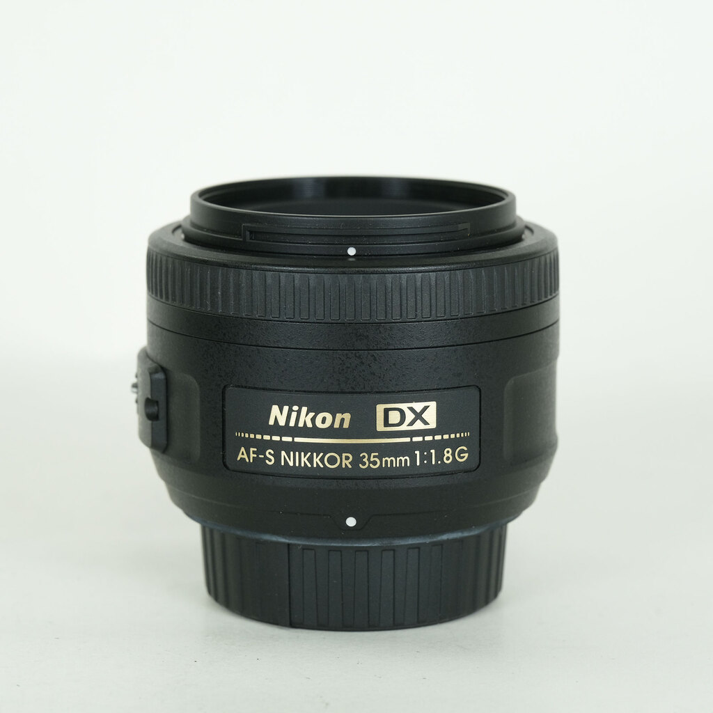 Nikon AF-S DX NIKKOR 35mm f/1.8G
