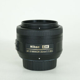 Nikon AF-S DX NIKKOR 35mm f/1.8G
