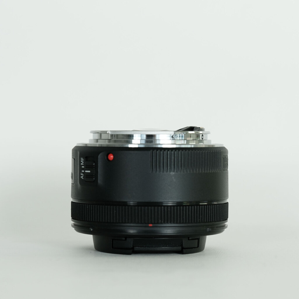 Canon EF 50mm f/1.8 STM レンズ　元箱付き￼ Canon EF 50mm f/1.8 STM レンズ 元箱付き￼