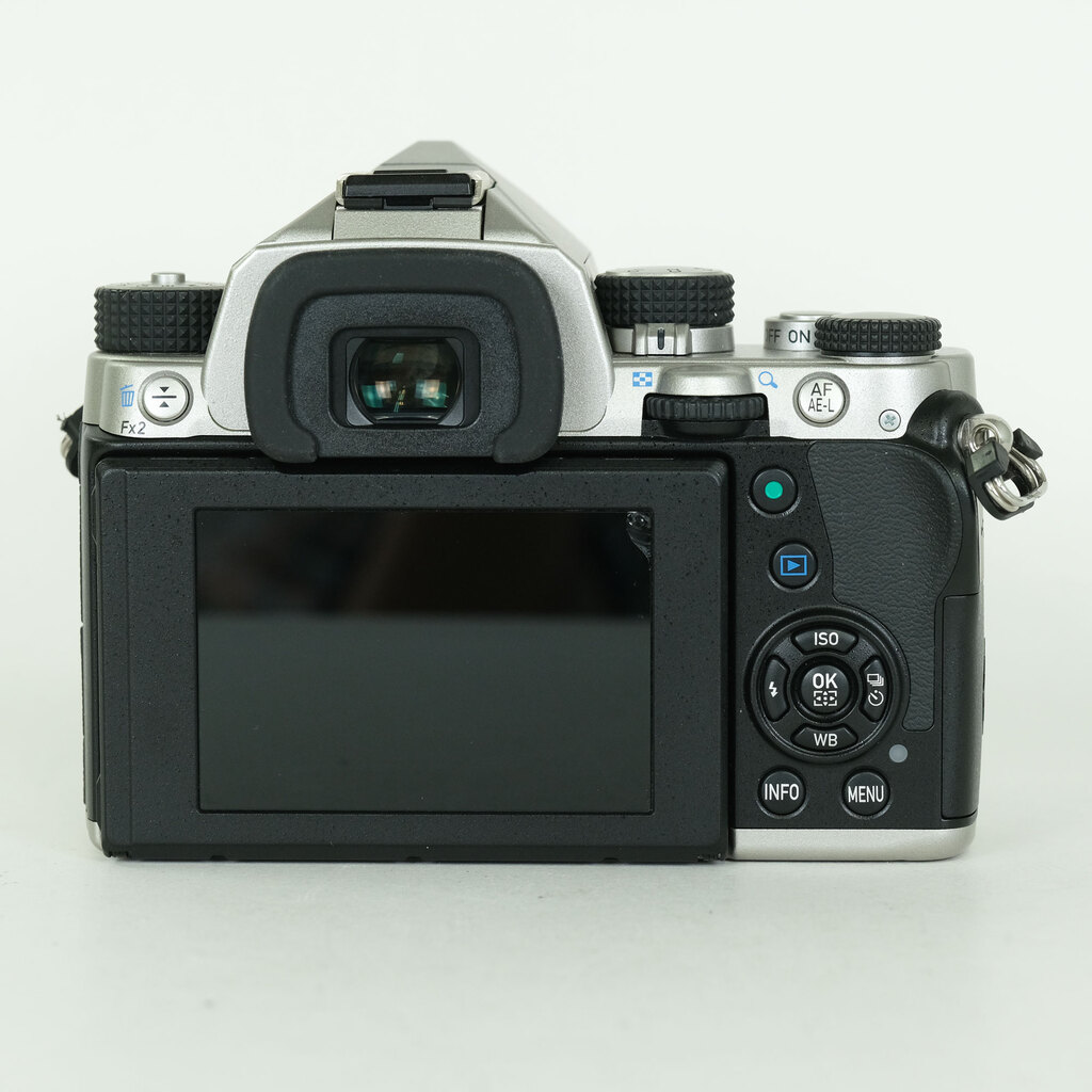 PENTAX KP ボディ シルバー PENTAX KP ボディ シルバー