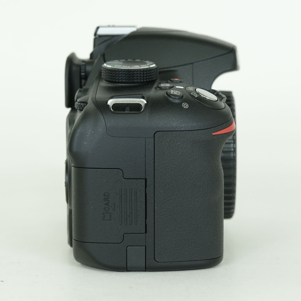 Nikon D3200ボディ ブラック