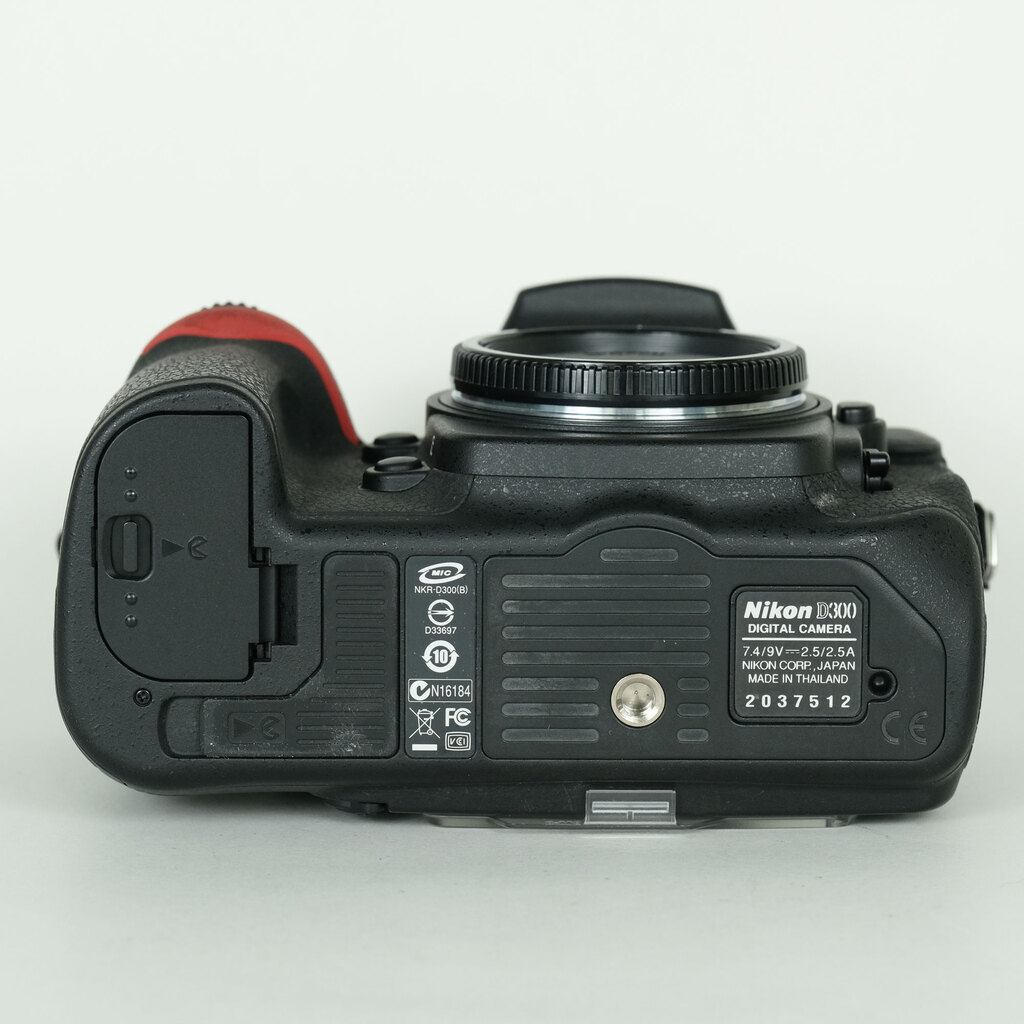 Nikon D300 ボディ Nikon D300 ボディ