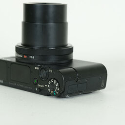 SONY Cyber-shot DSC-RX100M3