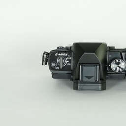 OLYMPUS OM-D E-M10 Mark II