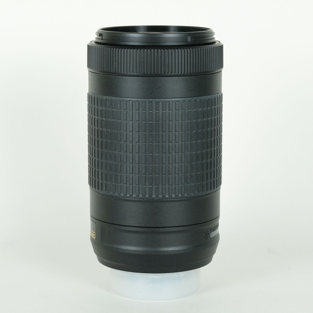 Nikon AF-P DX NIKKOR 70-300mm f/4.5-6.3G ED VR Nikon AF-P DX NIKKOR 70-300mm f/4.5-6.3G ED VR