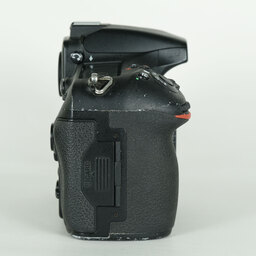 Nikon D810