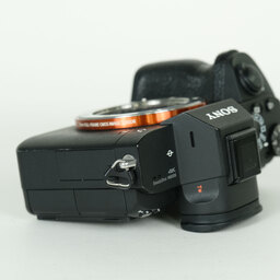 SONY α7 III(ILCE-7M3) SONY α7 III(ILCE-7M3)