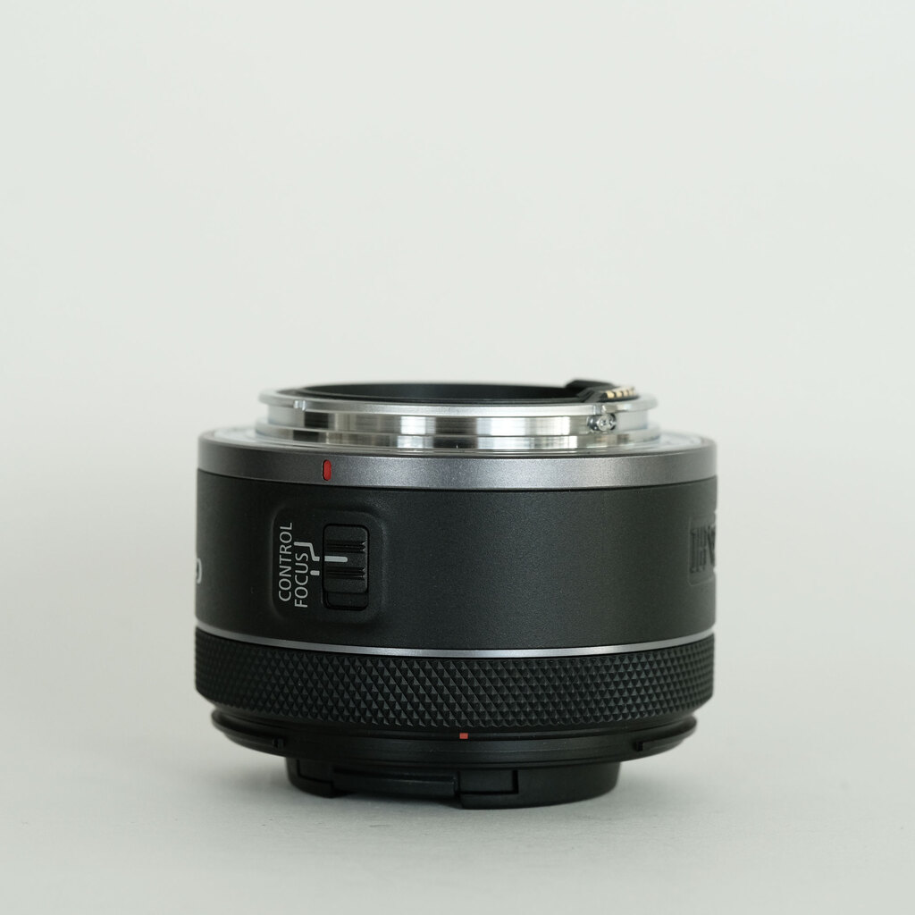 Canon RF50mm F1.8 STM