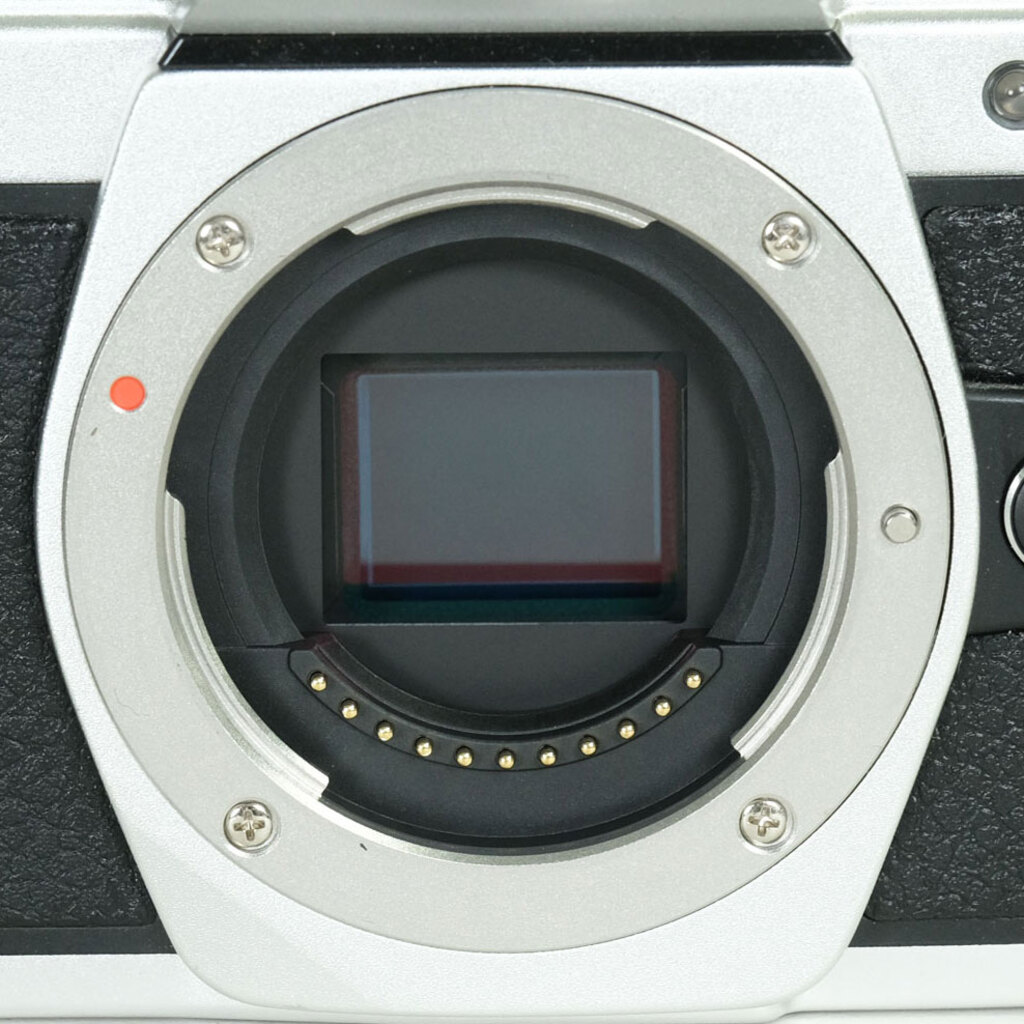 OLYMPUS OM-D E-M10 Mark II