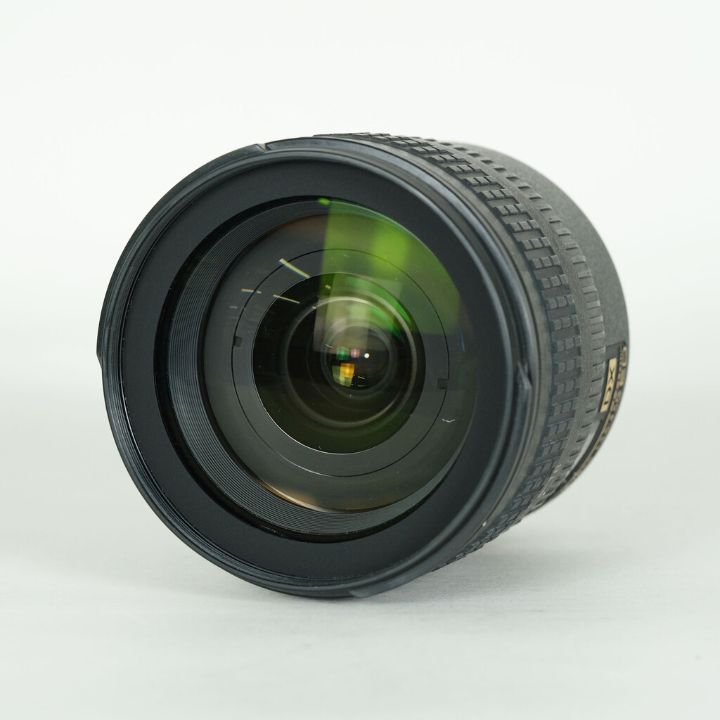 Nikon AF-S DX 18-70mm F3.5-4.5G(IF)の出品 | ONE SCENE（ワンシーン）