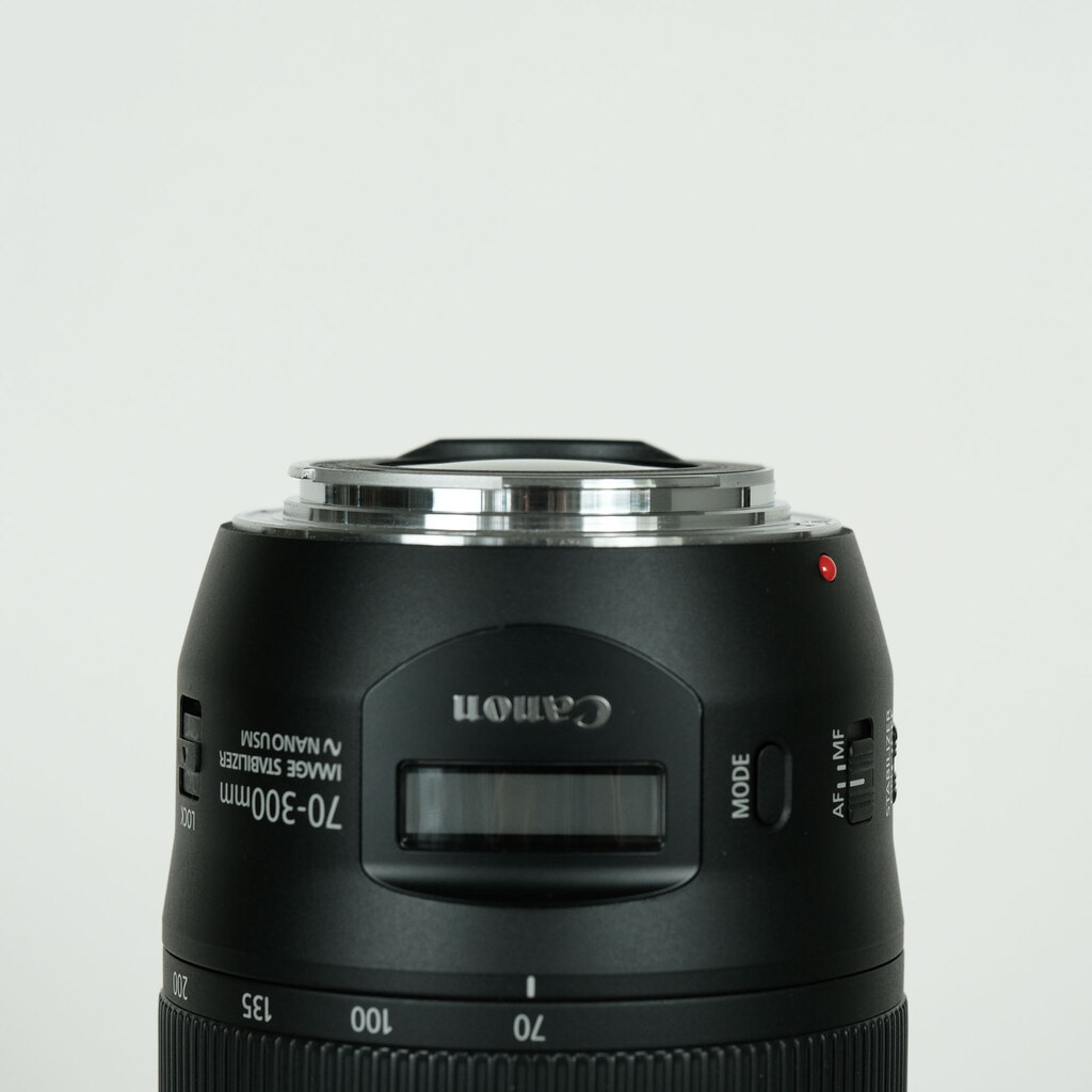 Canon EF70-300mm F4-5.6 IS II USM Canon EF70-300mm F4-5.6 IS II USM