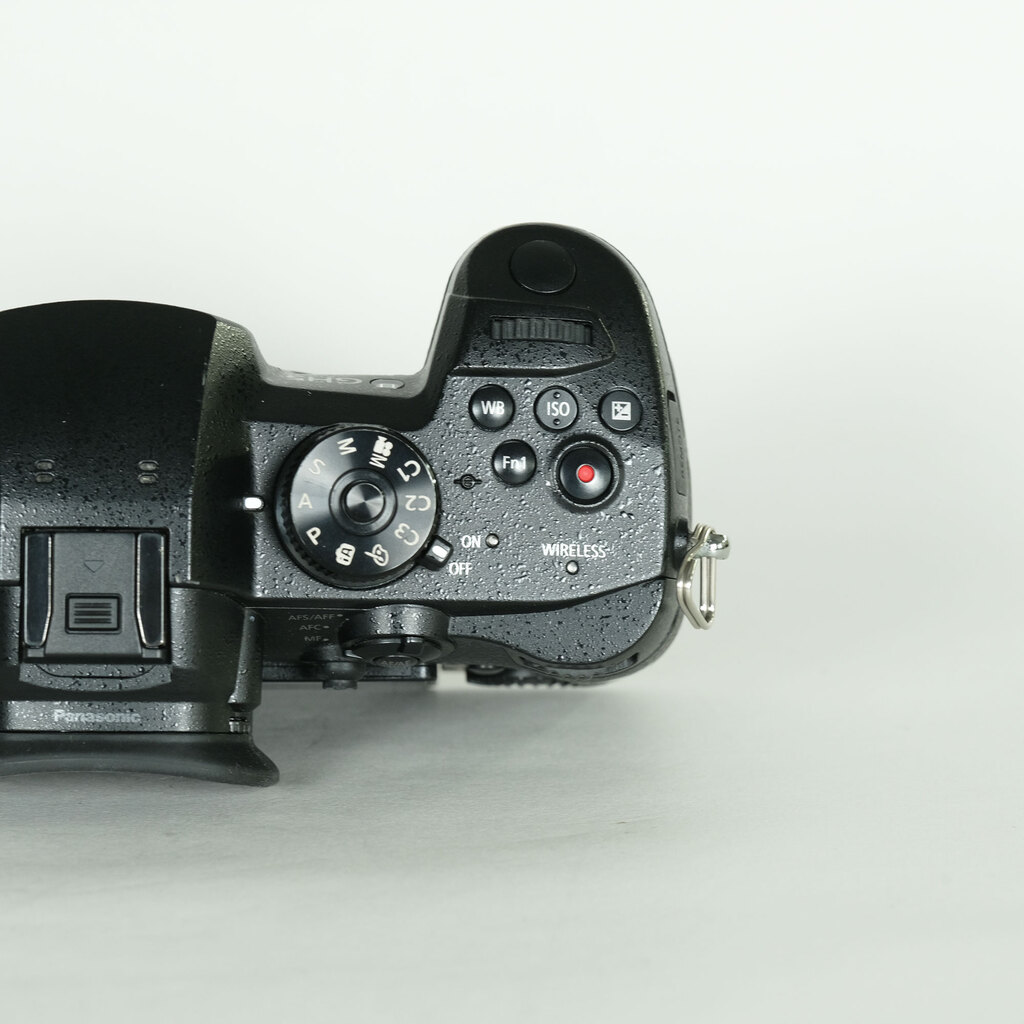 Panasonic LUMIX DC-GH5