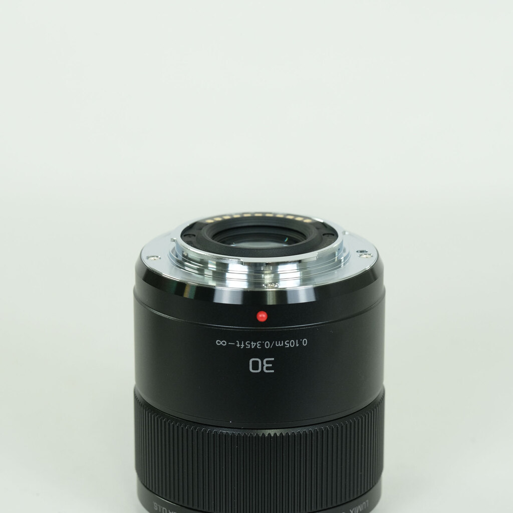 Panasonic LUMIX G MACRO 30mm F2.8 ASPH. MEGA O.I.S.