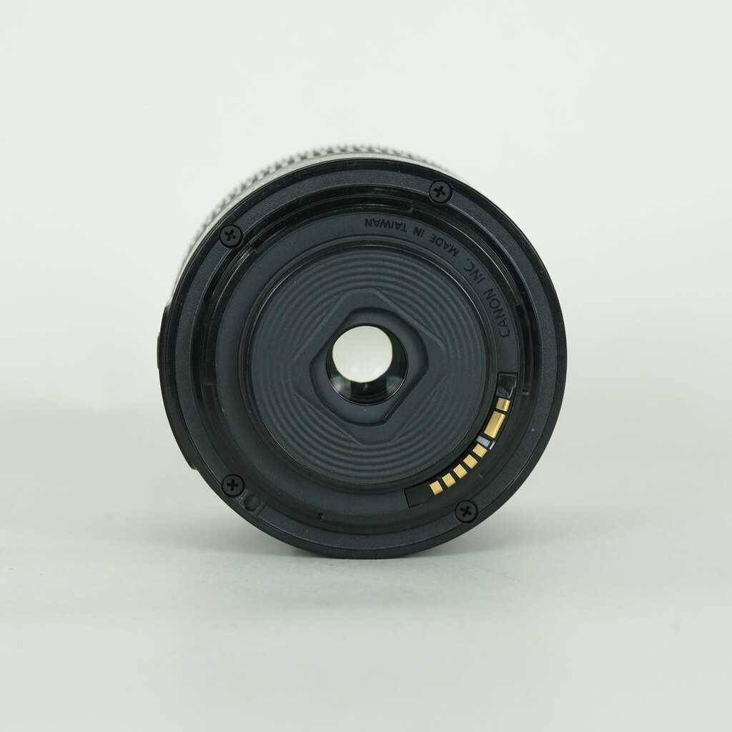 Canon EF-S18-55mm F4-5.6 IS STM