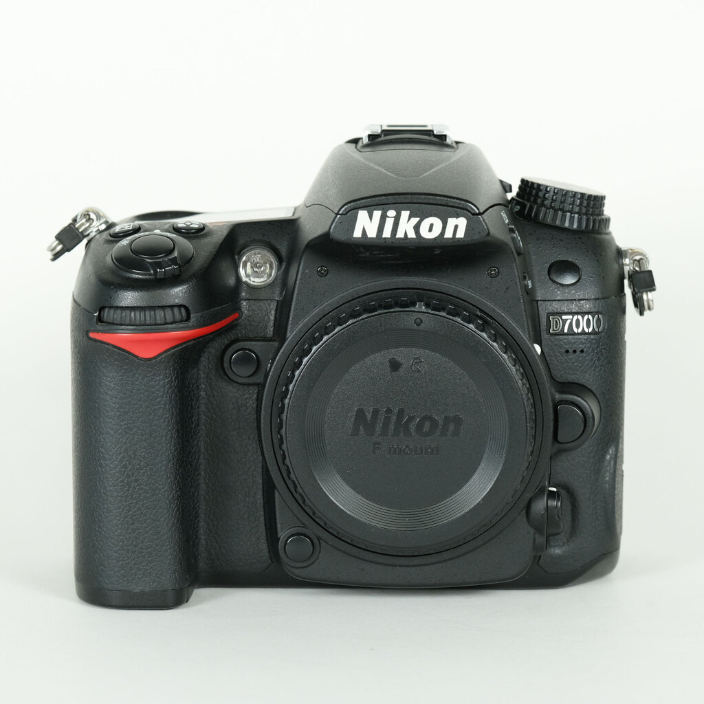 D7000 ボディ 中古価格比較 - 価格.com