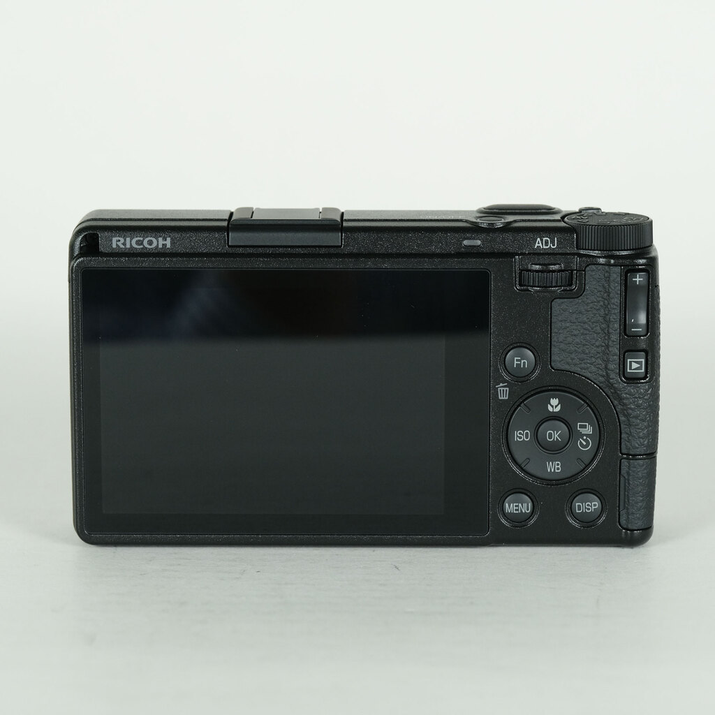 RICOH GR IVの出品 | ONE SCENE（ワンシーン）