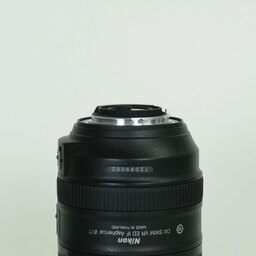 Nikon AF-S DX NIKKOR 18-300mm F3.5-5.6G ED VR