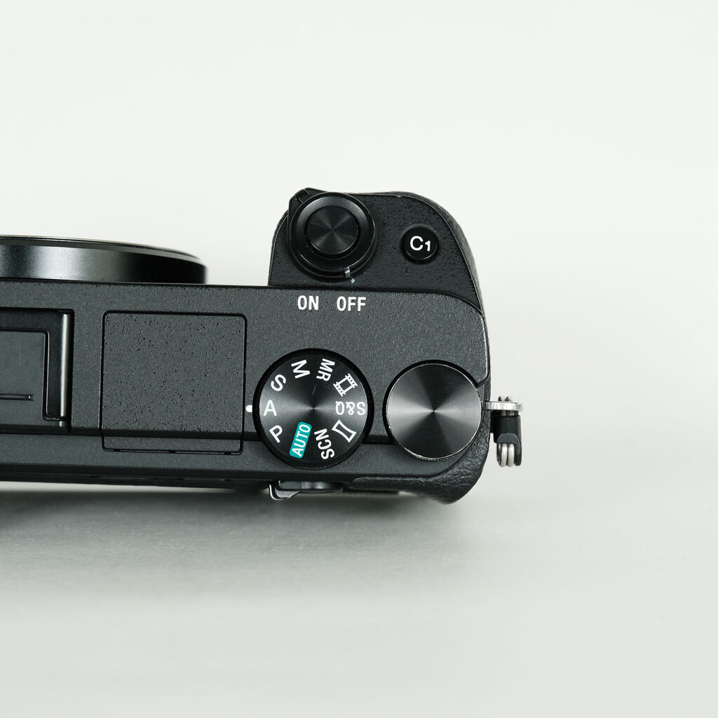 SONY α6400（ILCE-6400）