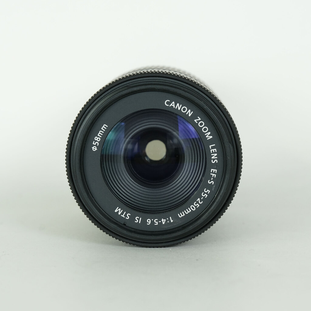Canon EF-S55-250mm F4-5.6 IS STM