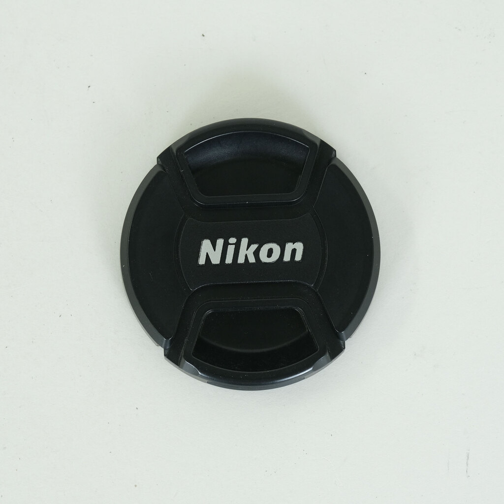 Nikon AF-S DX NIKKOR 55-300mm F4.5-5.6G ED VR Nikon AF-S DX NIKKOR 55-300mm F4.5-5.6G ED VR