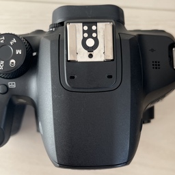 Canon EOS Kiss X10i Canon EOS Kiss X10i